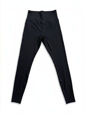 Lululemon Train Times Pant 25″ Black Size 6 Great Condition